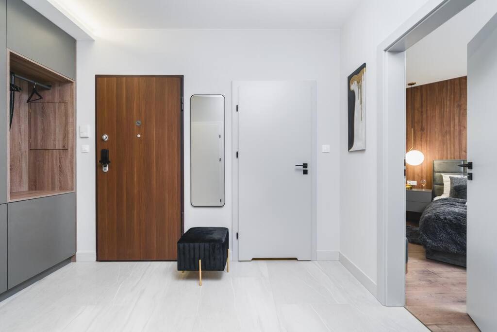 Elegant Business Apartment Красков Екстериор снимка